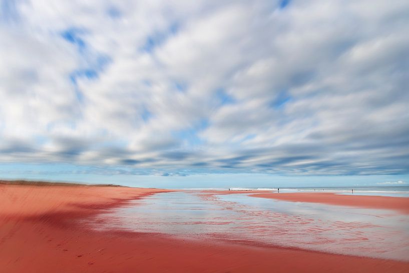 Mensen op het strand - Franse Atlantische kust van Dirk Wüstenhagen