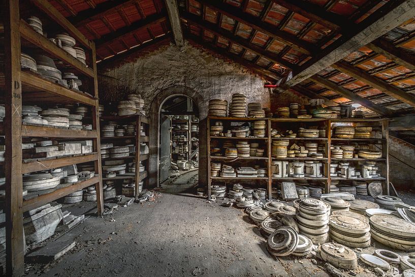 Expired moulds warehouse by Frans Nijland