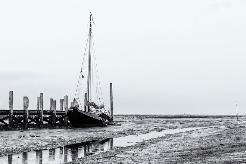 Low tide in the harbor of De Cocksdorp on Texel by Sjoerd van der Wal Photography