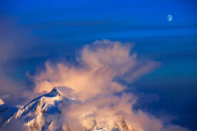 Sturm über den Mount Hunter von Menno Boermans