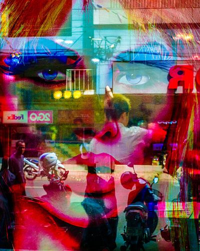 Réflexions sur les vitrines des magasins sur Ubo Pakes