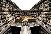 Entrée de la cathédrale de Cologne