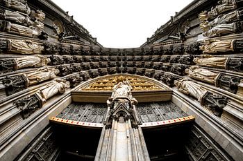 Eingang zum Kölner Dom