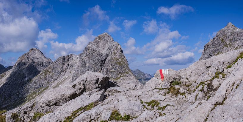 Heilbronner Weg, Allgäu Alps by Walter G. Allgöwer
