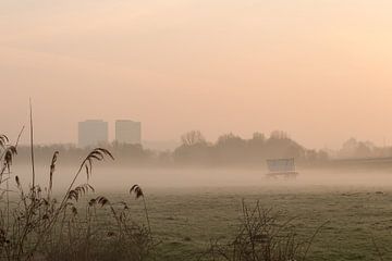 Arnhem in de mist van Michel Vedder Photography