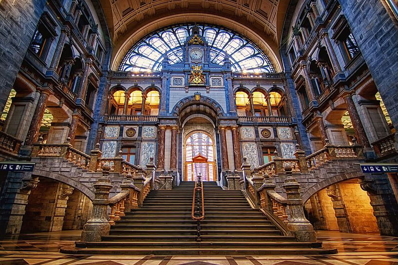 Antwerpen Centraal Station Inkomhal Trap I Kleur van marlika art