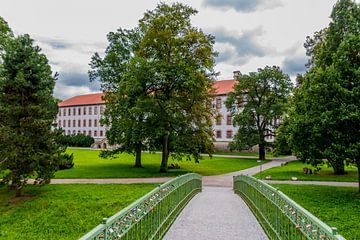 Paysage de parc à couper le souffle au château d'Elisabethenburg sur Oliver Hlavaty