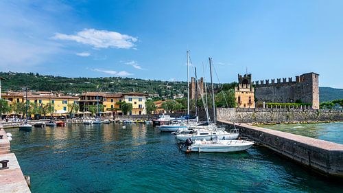 Port and Castle of Torri de Benaco