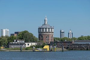 Der schöne Wasserturm De Esch in Rotterdam