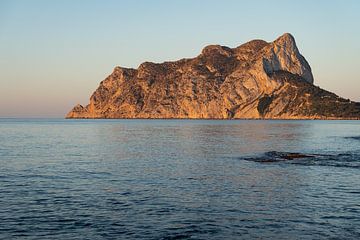 Zonsopgang bij Peñón de Ifach in Calpe van Adriana Mueller