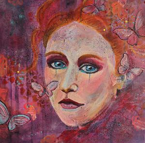 Yara, the girl with the red hair