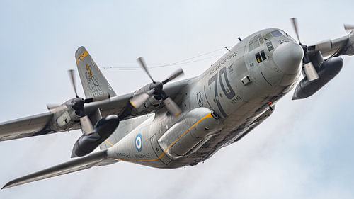 Griekse Lockheed C-130H Hercules transportvliegtuig.