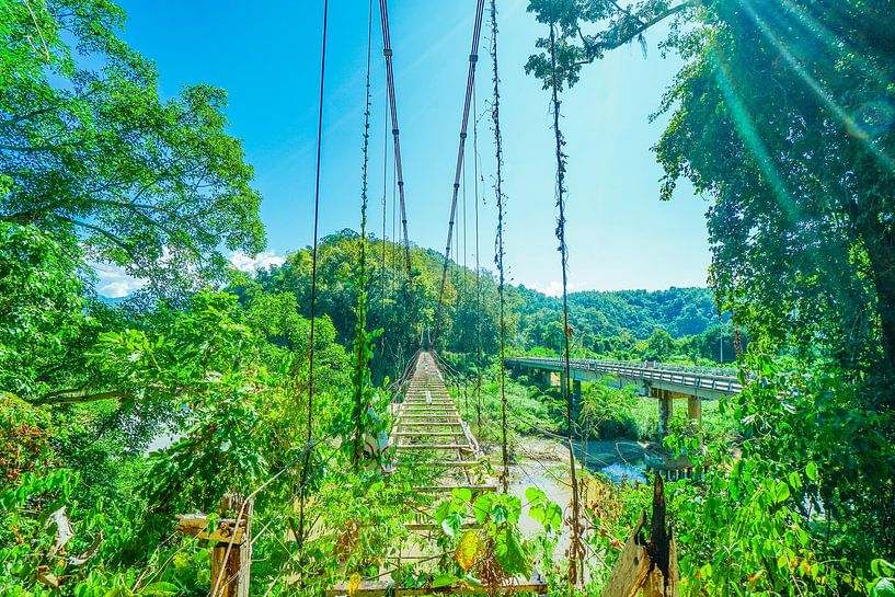 Een geheime brug in Thailand van Barbara Riedel