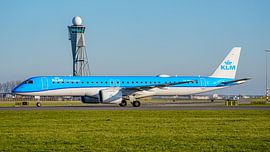 KLM Cityhopper Embraer E195-E2 Passagierflugzeug. von Jaap van den Berg