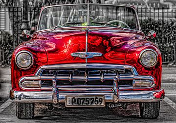 rode vintage cabriolet HDR in Havana Cuba zwart-wit van Dieter Walther