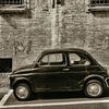 Fiat 500 à Bologne. sur Ron van der Stappen