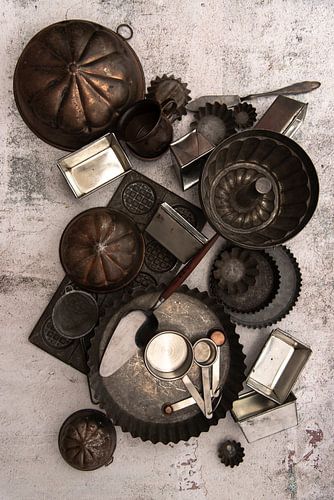 Tin & Time – vintage baking tins