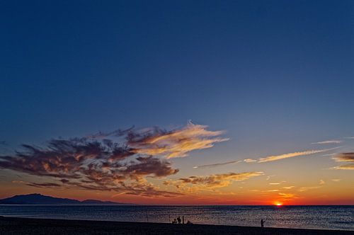 le soleil se levait