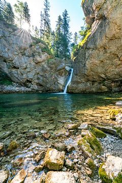 Buchenegg waterval in de zomer van Leo Schindzielorz