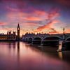 Le pont de Westminster à Londres au coucher du soleil. sur Voss Fine Art Fotografie
