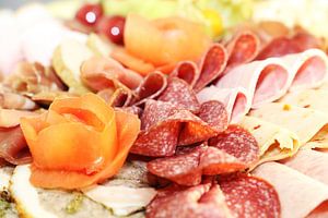 Partyservice: Koude schotel met kaas, ham en druiven van Udo Herrmann