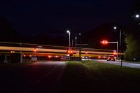 met snel trein vaart door de nacht