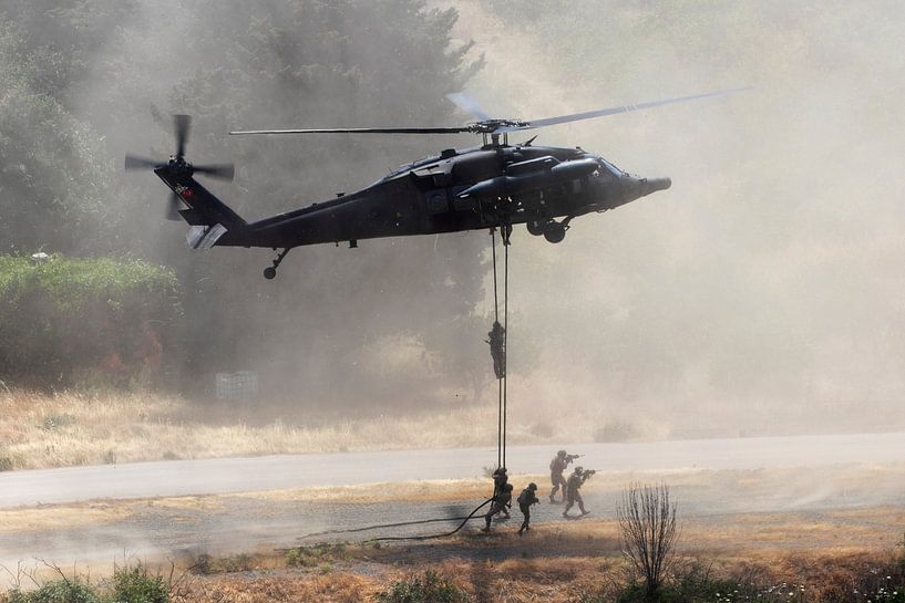 Turkish special forces S-70A Blackhawk helicopter by Arjan Dijksterhuis