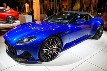 Aston Martin DBS Superleggera Volante sportwagen van Sjoerd van der Wal