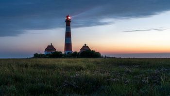 Phare Westerheversand de nuit