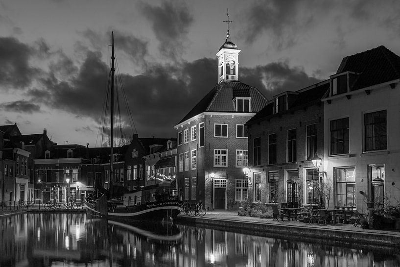 Historical Schiedam by Yvonne Gravestein