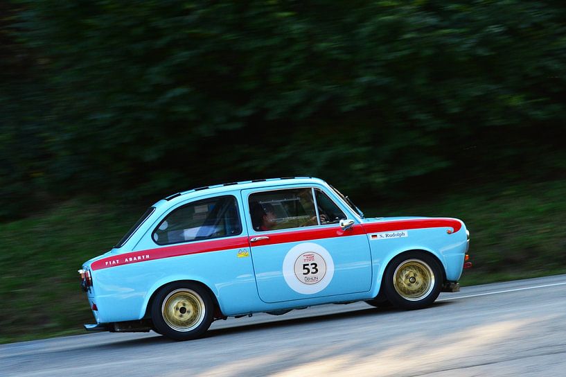 Fiat Abarth 850 OT  am Berg - Eggberg Klassik 2019 von Ingo Laue