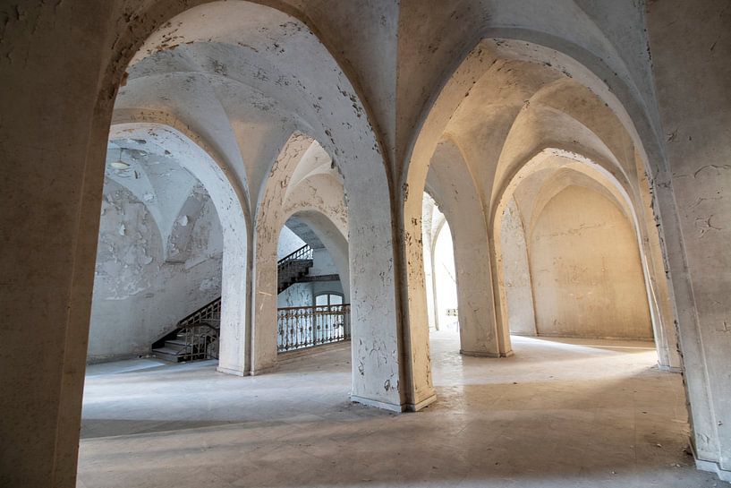 Abandoned Monastery - Urban exploring by Frens van der Sluis
