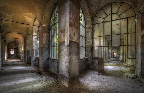 Manicomio di R sur Wim van de Water