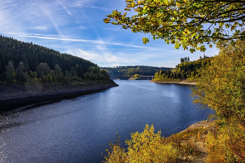 Barrage d'Okertalsperre près d'Altenau dans les montagnes du Harz dans le district de Goslar, Allemagne par Andreas Völkel