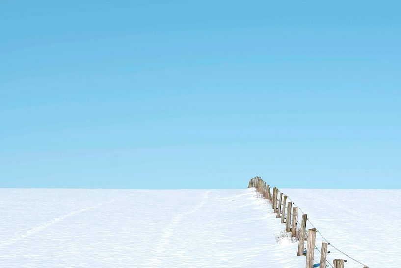 Snow and sky by Jan Hermsen