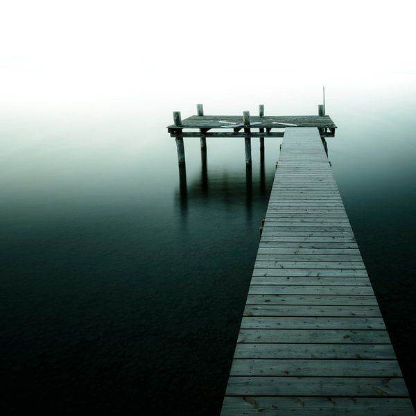 Steg ins Licht 2 von Denis Feiner