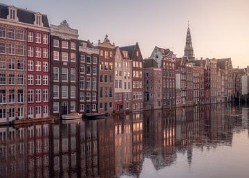 Damrak, Amsterdam by Etem Uyar