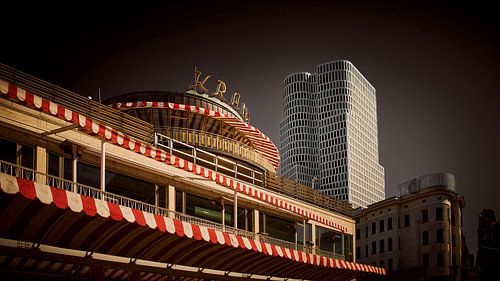 Berlins kultiges Kranzler in heißem Gold