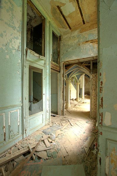 Castle corridor by Esther de Wit
