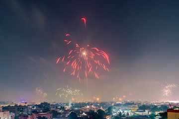 Vuurwerk boven Chennai van Robert Ruidl