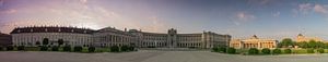 panorama hofburg en bibliotheek wenen met zonsopkomst sur Bart Berendsen