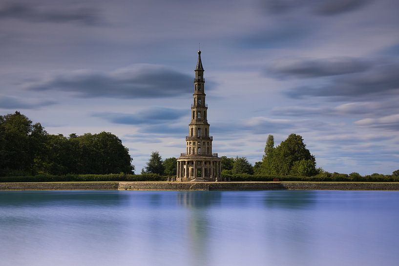 Pagode dans le parc par Skyfall