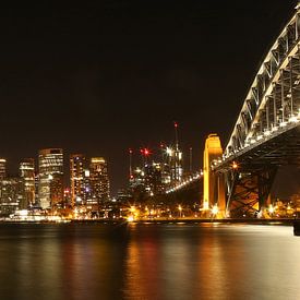 Skyline von Sydney bei Nacht von Tim Kolbrink