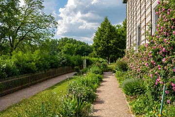 Jardin à la maison de jardin de Goethe à Weimar sur Mixed media vector arts