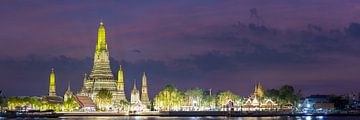 Wat Arun with festive lighting by Walter G. Allgöwer