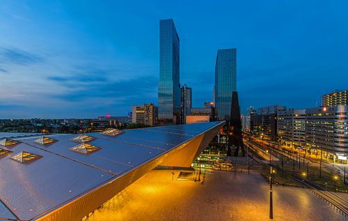 Place de la gare centrale de Rotterdam (version 2)