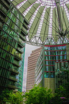 Berlins Sonycenter am Potsdamer Platz