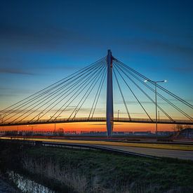 Fahrradbrücke über die N205 zwischen Hoofddorp und Vijfhuizen von tovano.pictures