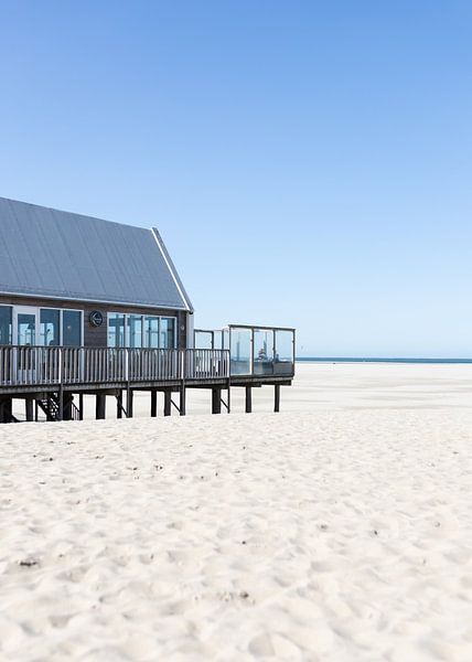 Strandhuis aan zee | Texel van Vera Yve