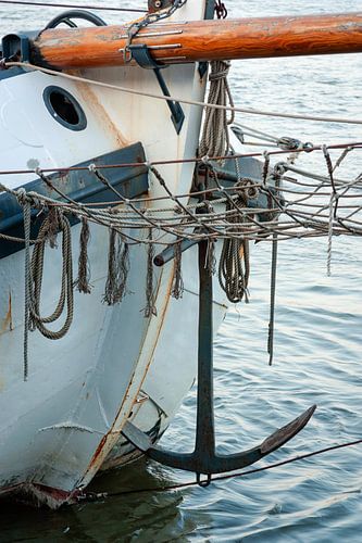 Anker van een zeilschip in Kampen